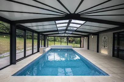 Image de AKENA véranda, extension de maison, pergola bioclimatique, carport et pool house Royan